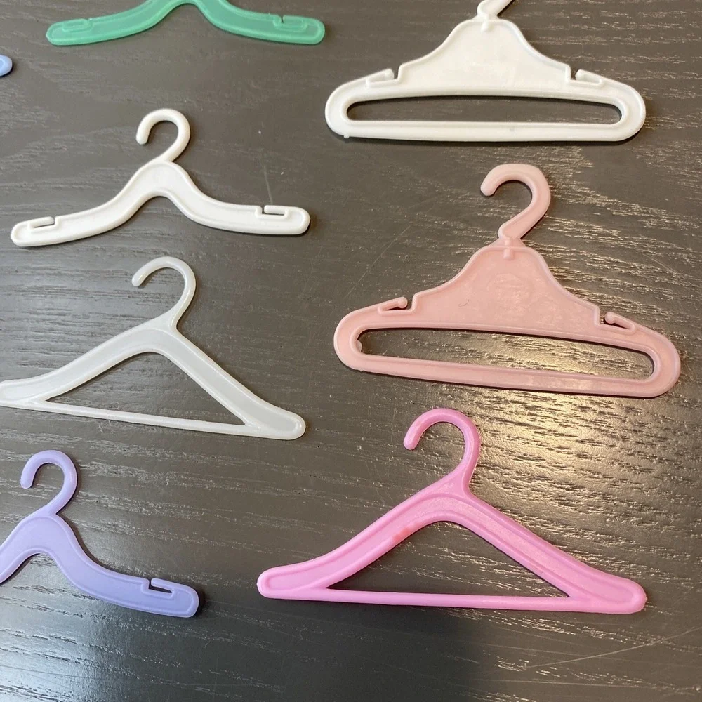 20 Vintage Barbie Ken Plastic Doll Hangers Skipper